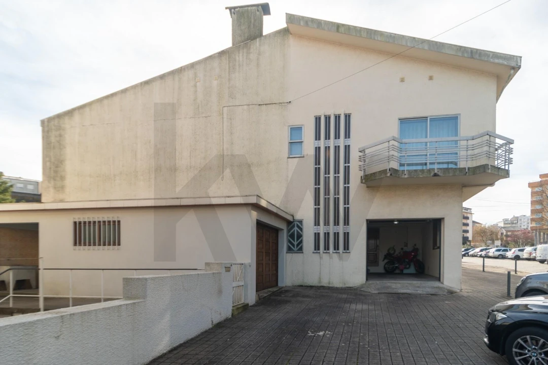 Moradia T4 para Venda em Mafamude e Vilar do Paraíso Foto 11