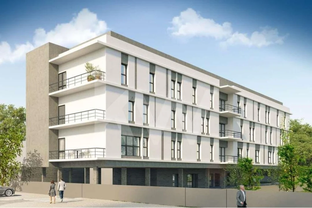 Terreno para Venda em Algueirão-Mem Martins Foto 1