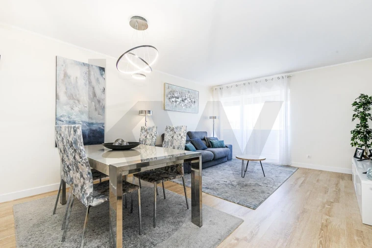 Apartamento T3 para Venda em Santa Clara Foto 2