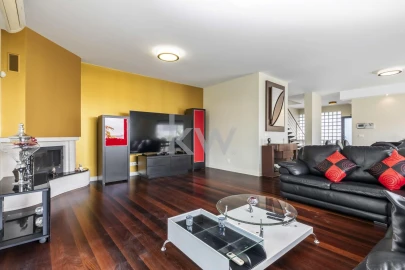 Moradia T3 para Venda em Funchal (Santa Maria Maior)