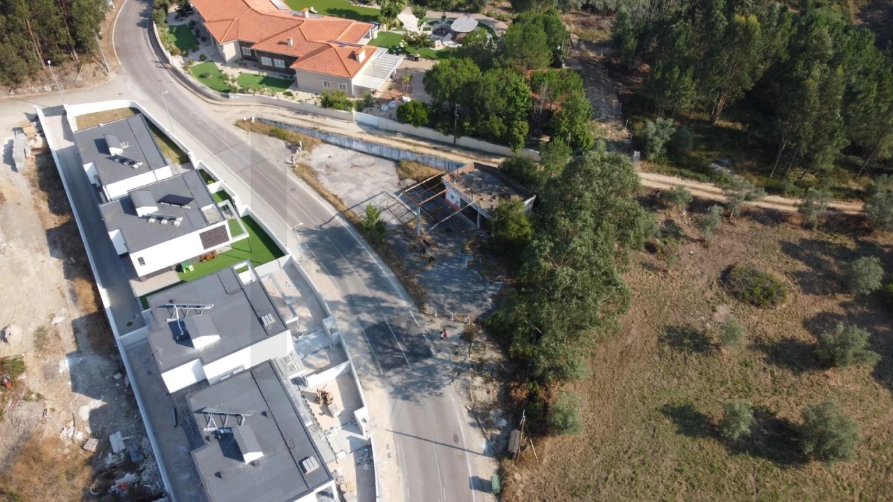 Terreno para Venda em Torres do Mondego Foto 9