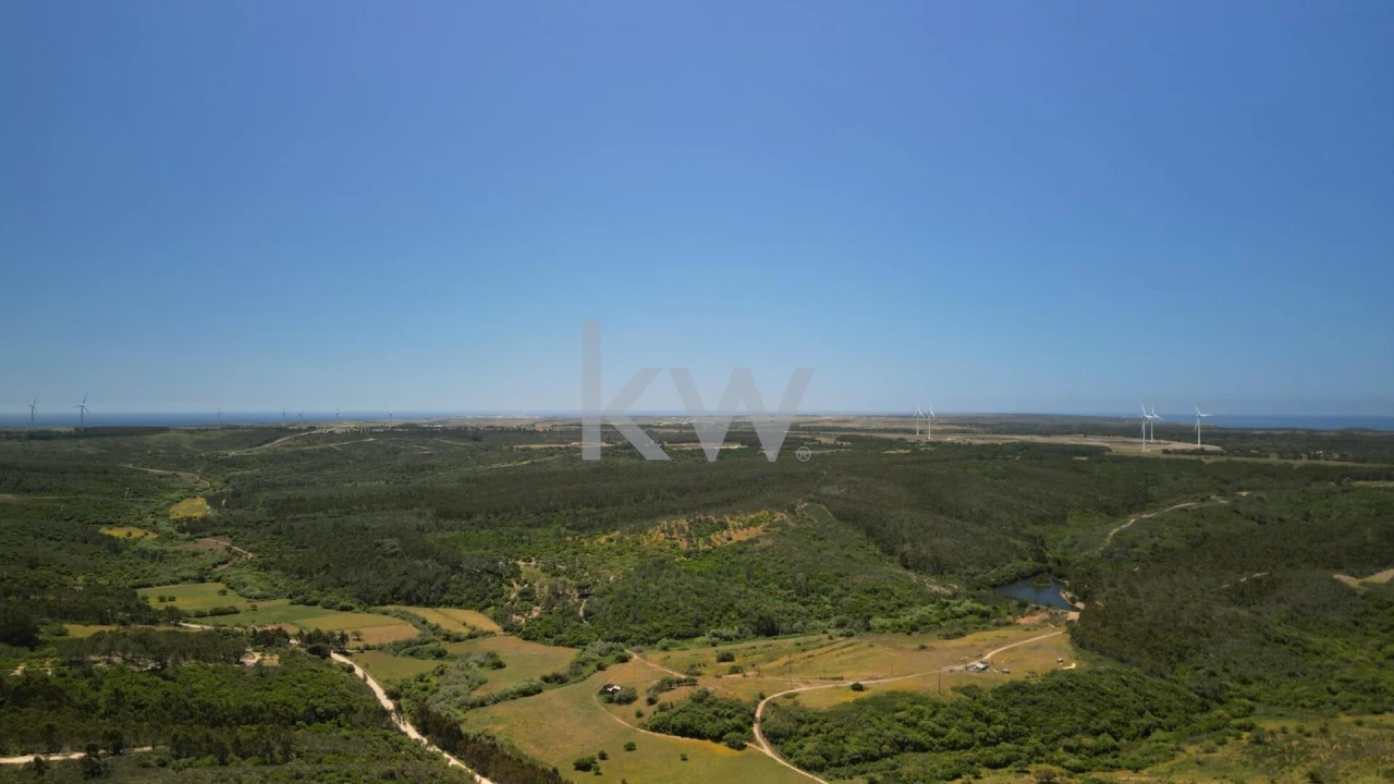 Terreno para Venda em Budens Foto 14