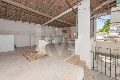 Prédio para Venda em Santa Maria Maior