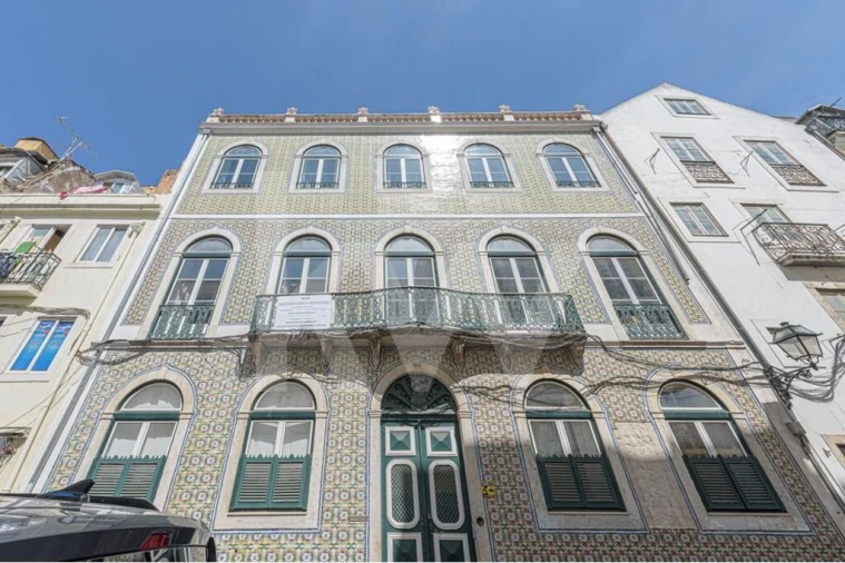 Prédio para Venda em Santa Maria Maior Foto 25