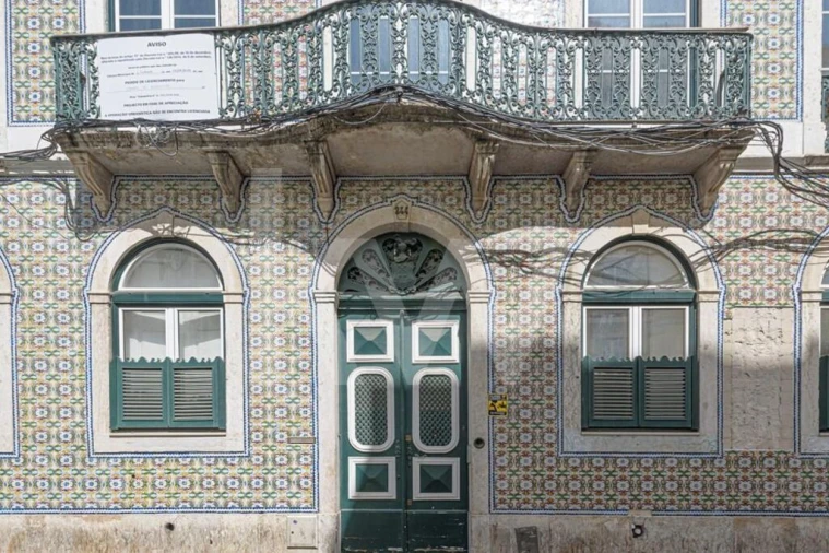 Prédio para Venda em Santa Maria Maior Foto 2