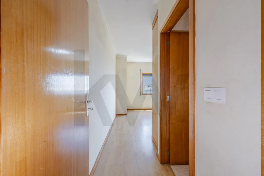 Apartamento T3 para Venda em Vila Nova de Famalicão e Calendário Foto 23