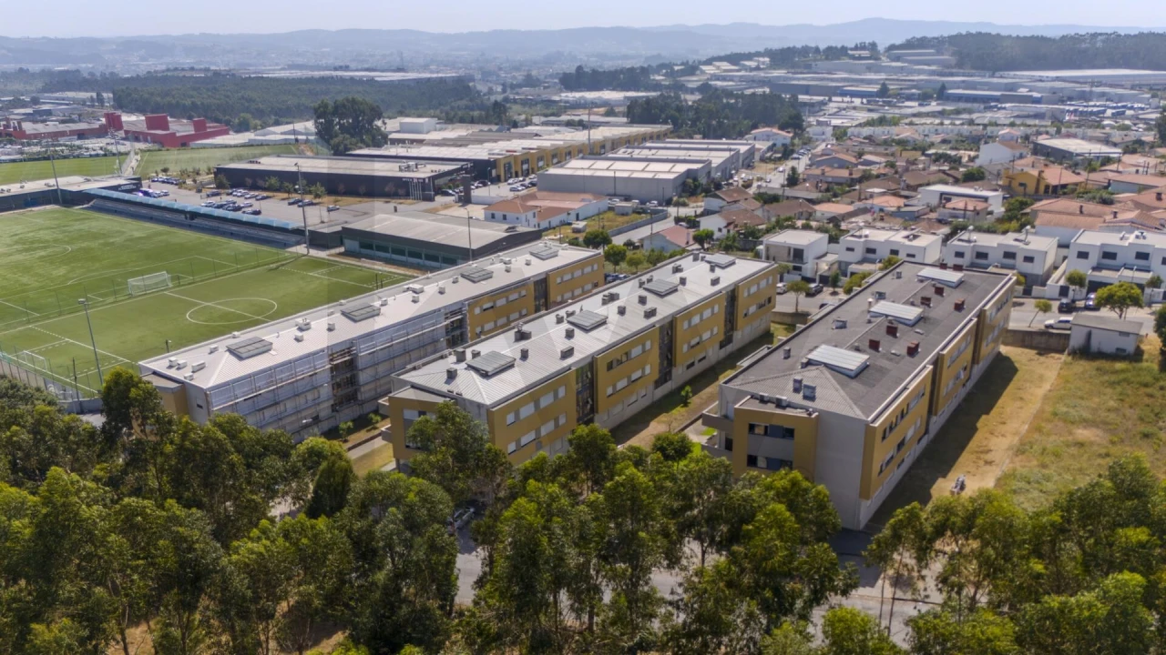 Apartamento T3 para Venda em Vila Nova de Famalicão e Calendário Foto 8