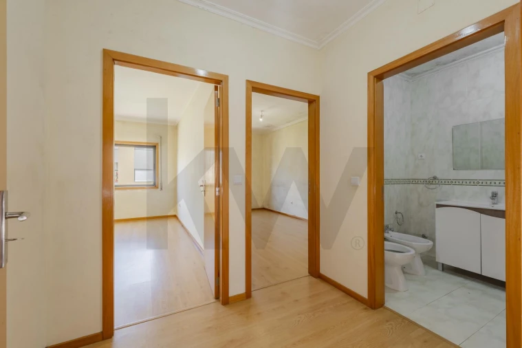 Apartamento T3 para Venda em Vila Nova de Famalicão e Calendário Foto 9