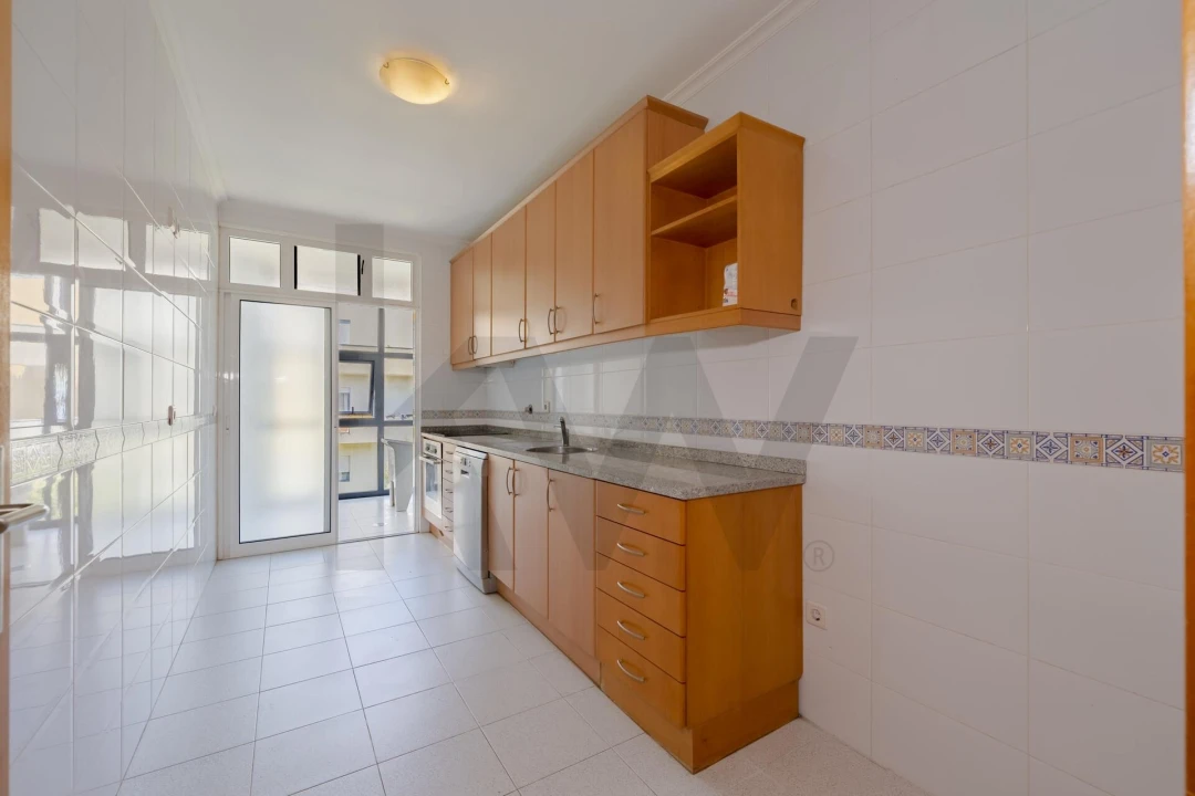 Apartamento T3 para Venda em Vila Nova de Famalicão e Calendário Foto 29