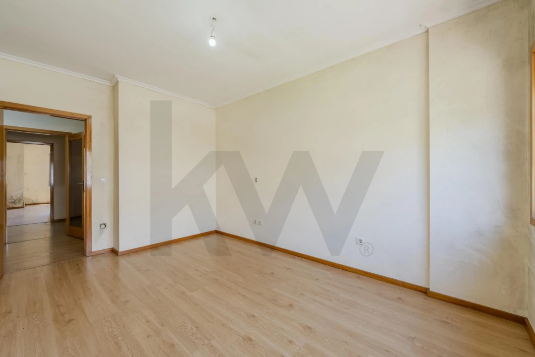 Apartamento T3 para Venda em Vila Nova de Famalicão e Calendário Foto 13