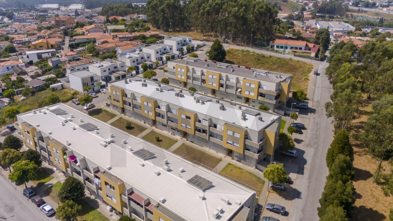 Apartamento T3 para Venda em Vila Nova de Famalicão e Calendário Foto 4