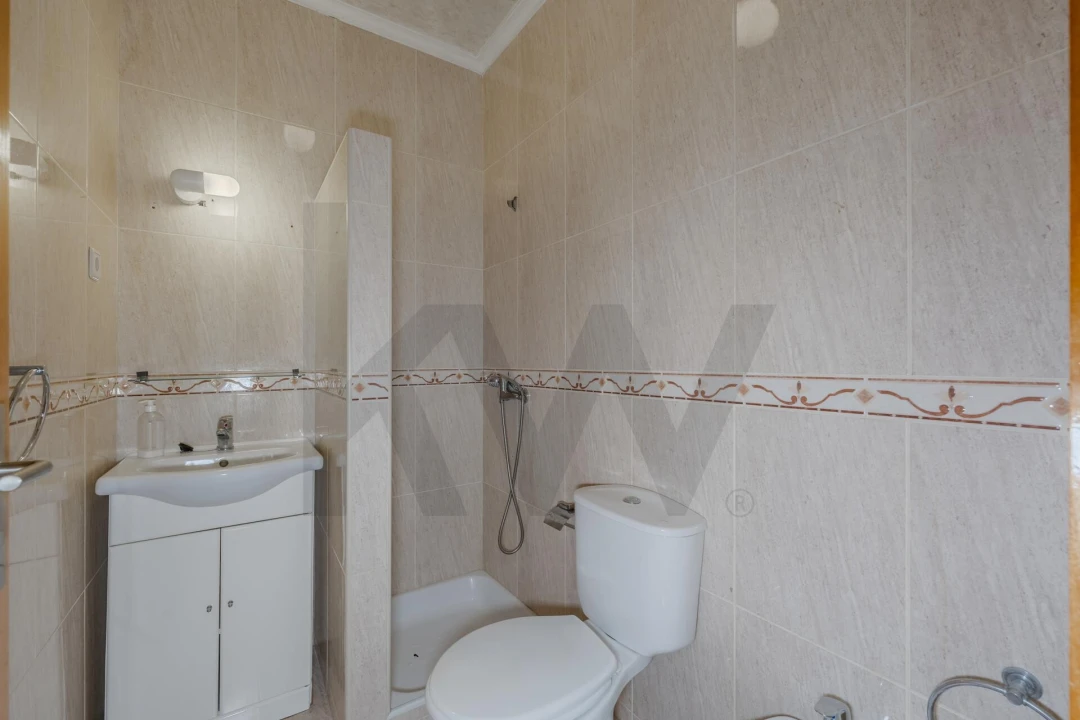 Apartamento T3 para Venda em Vila Nova de Famalicão e Calendário Foto 25