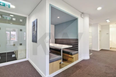 Escritório para Arrendamento em Santo António