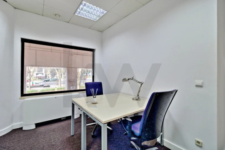 Escritório para Arrendamento em Santo António Foto 5