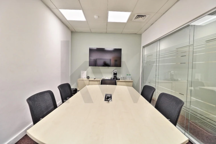 Escritório para Arrendamento em Santo António Foto 4