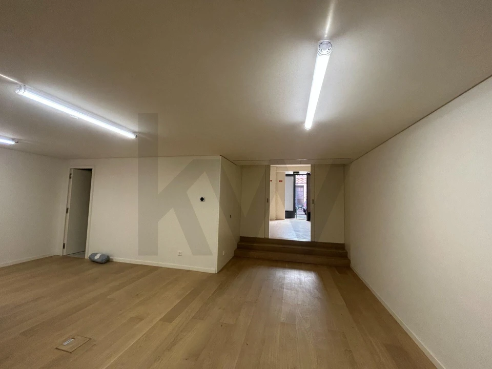 Loja para Arrendamento em Estrela Foto 22