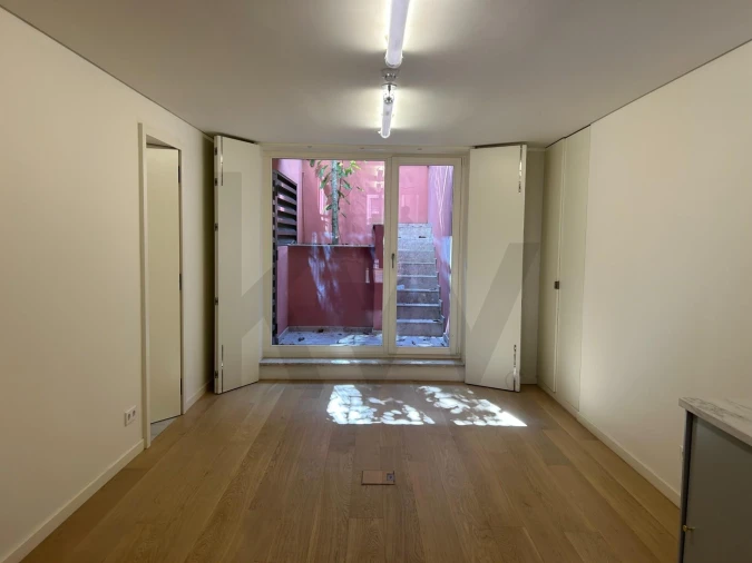 Loja para Arrendamento em Estrela Foto 26