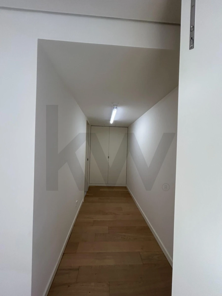 Loja para Arrendamento em Estrela Foto 12