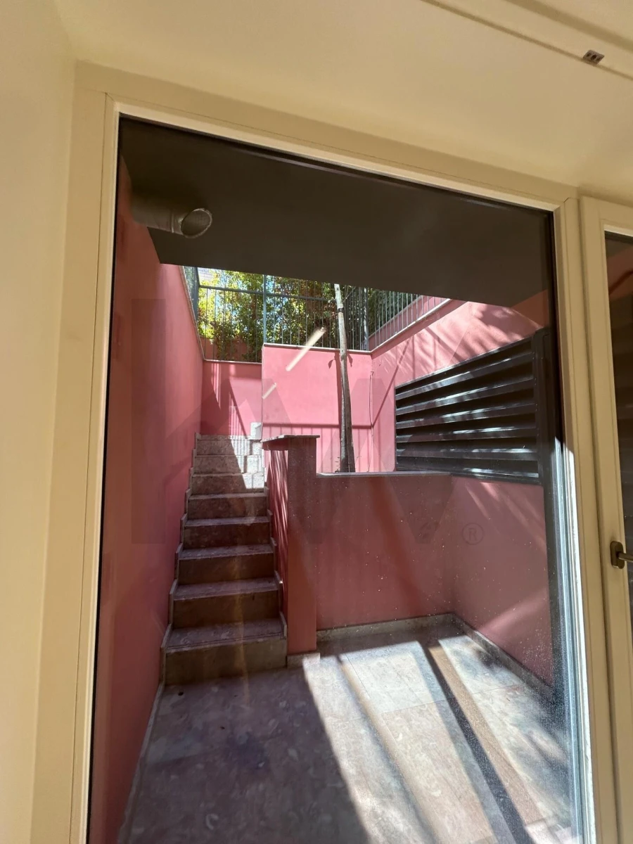 Loja para Arrendamento em Estrela Foto 10