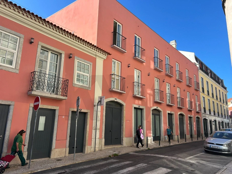 Loja para Arrendamento em Estrela Foto 17