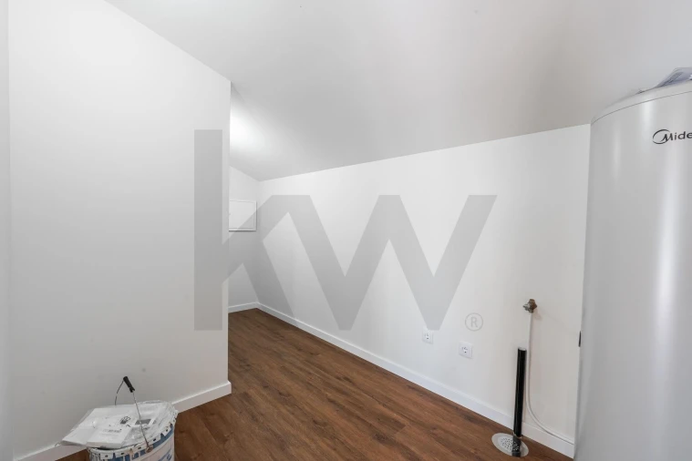 Apartamento T4 para Venda em Silvalde Foto 20