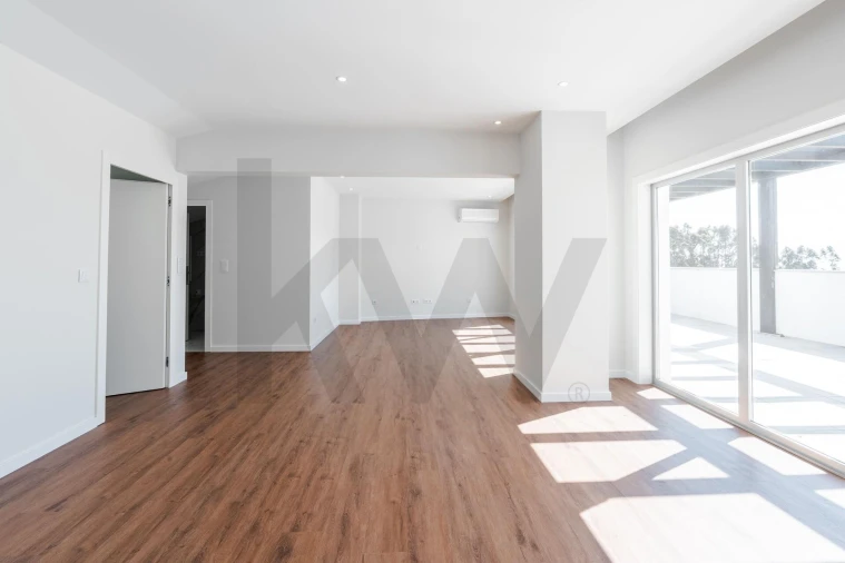 Apartamento T4 para Venda em Silvalde Foto 18