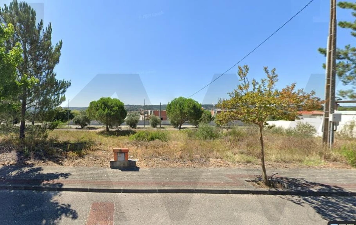 Terreno para Venda em Constancia Foto 3