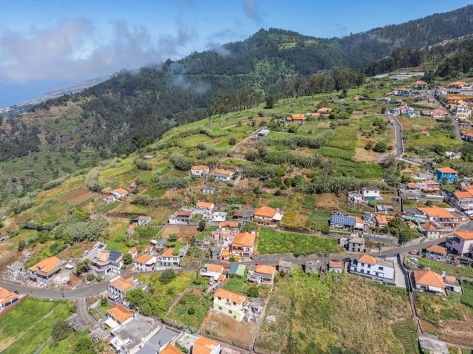 Terreno para Venda em Canhas Foto 10