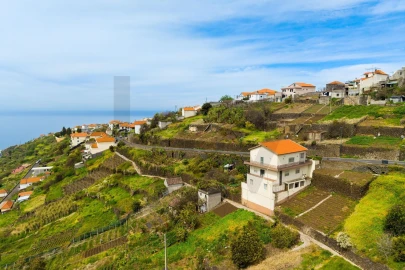 Terreno para Venda em Arco da Calheta