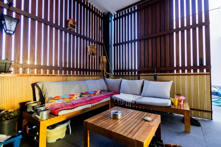 Moradia T4 para Venda em Rio Mau Foto 3