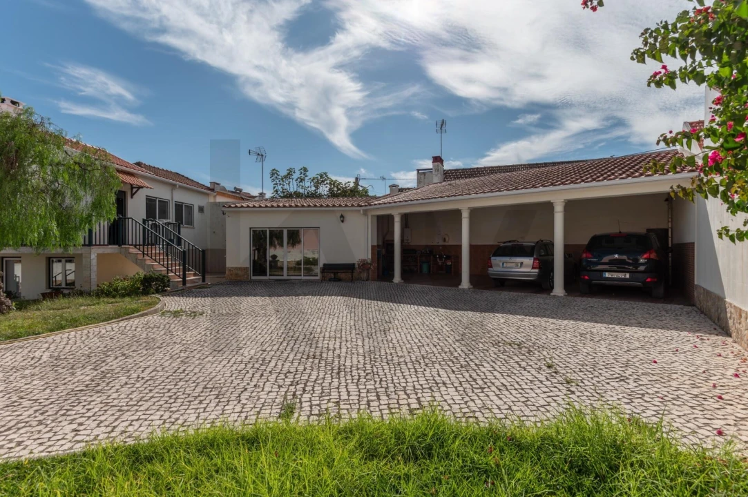 Moradia T5 para Venda em Ponte do Rol Foto 22