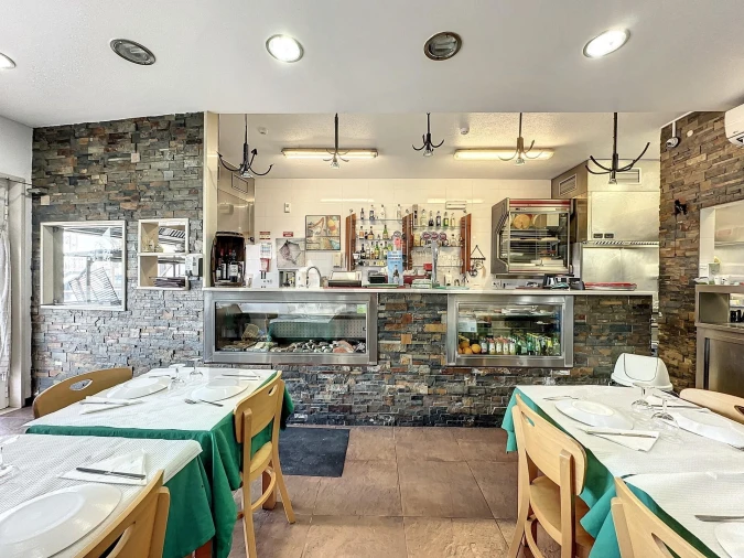 Negócio para Venda em Amora Foto 6