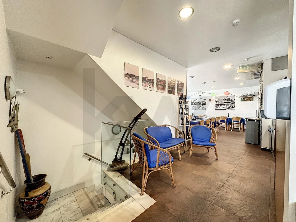 Negócio para Venda em Amora Foto 29