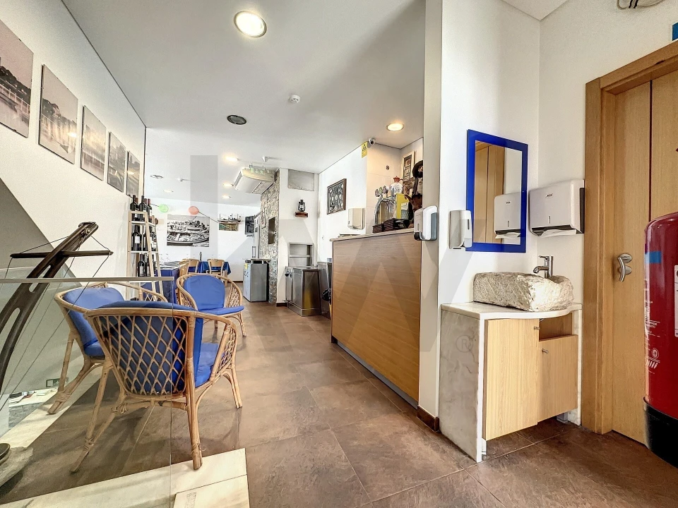 Negócio para Venda em Amora Foto 31