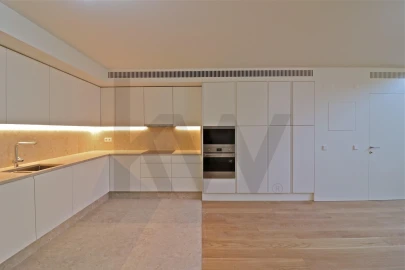 Apartamento T2 para Venda em Santo António