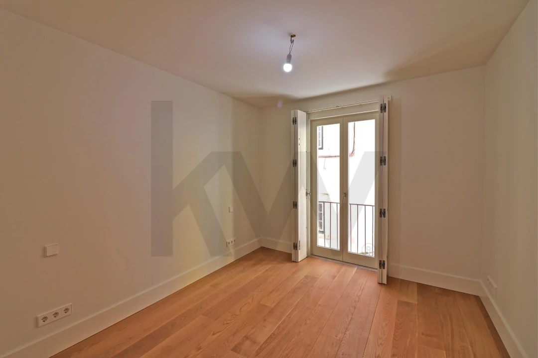 Apartamento T2 para Venda em Santo António Foto 4