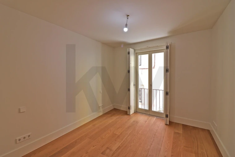 Apartamento T2 para Venda em Santo António Foto 4