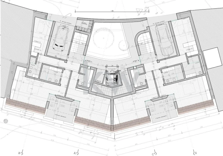 Prédio para Venda em Santa Maria do Castelo e Santiago e Santa Susana Foto 14