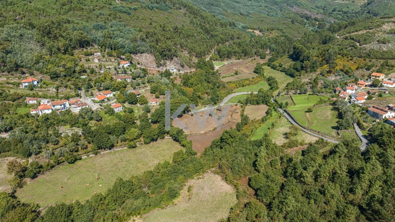 Quinta T1 para Venda em Rio Douro Foto 15