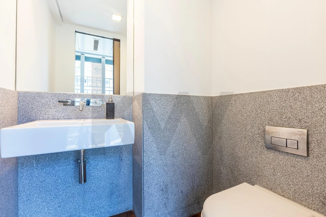 Apartamento T1 para Venda em Avenidas Novas Foto 15