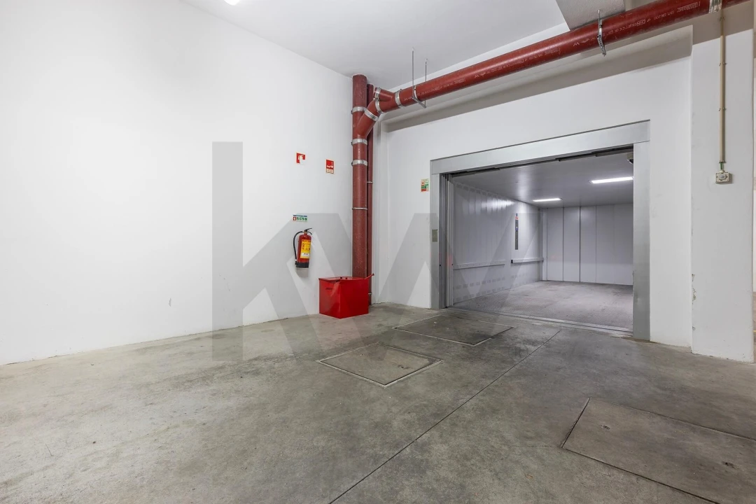 Apartamento T1 para Venda em Avenidas Novas Foto 23