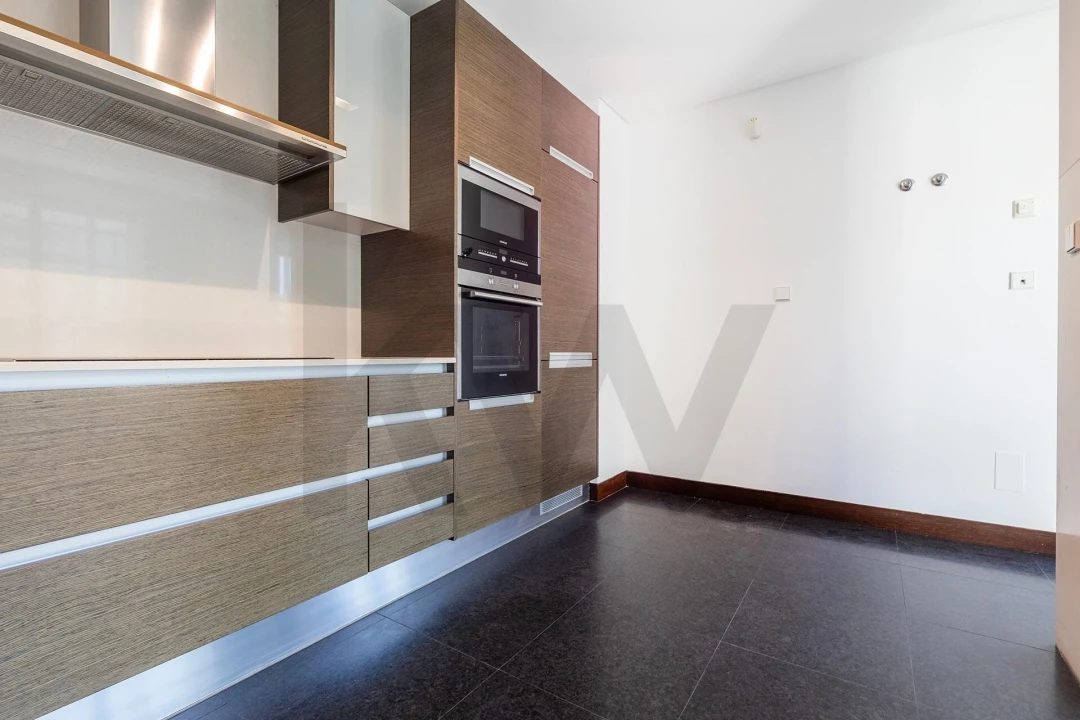 Apartamento T1 para Venda em Avenidas Novas Foto 18