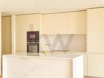 Apartamento T3 para Venda em Requeixo, Nossa Senhora de Fátima e Nariz