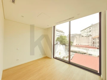 Apartamento T3 para Venda em Requeixo, Nossa Senhora de Fátima e Nariz