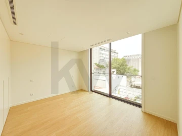 Apartamento T3 para Venda em Requeixo, Nossa Senhora de Fátima e Nariz