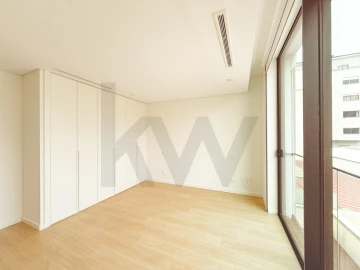 Apartamento T3 para Venda em Requeixo, Nossa Senhora de Fátima e Nariz