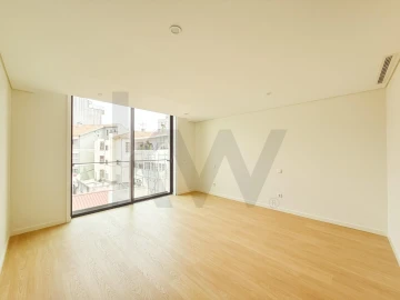 Apartamento T3 para Venda em Requeixo, Nossa Senhora de Fátima e Nariz