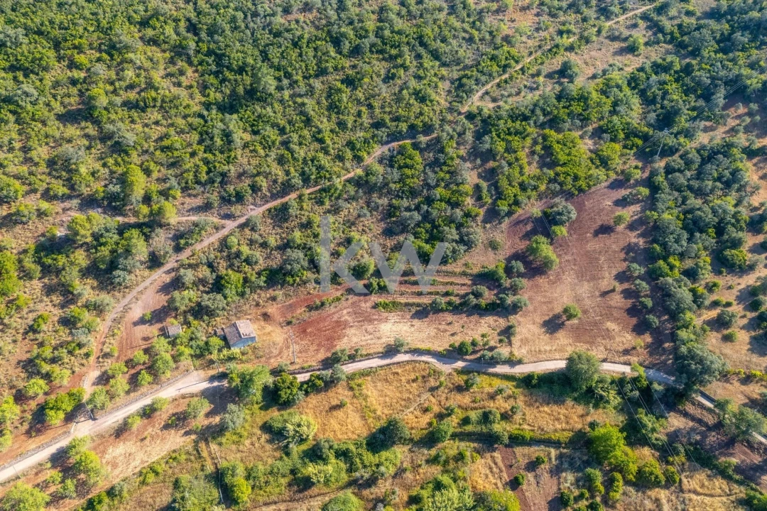 Moradia T2 para Venda em Querença, Tôr e Benafim Foto 15