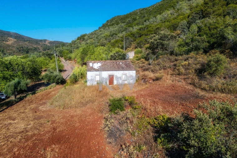 Moradia T2 para Venda em Querença, Tôr e Benafim Foto 26