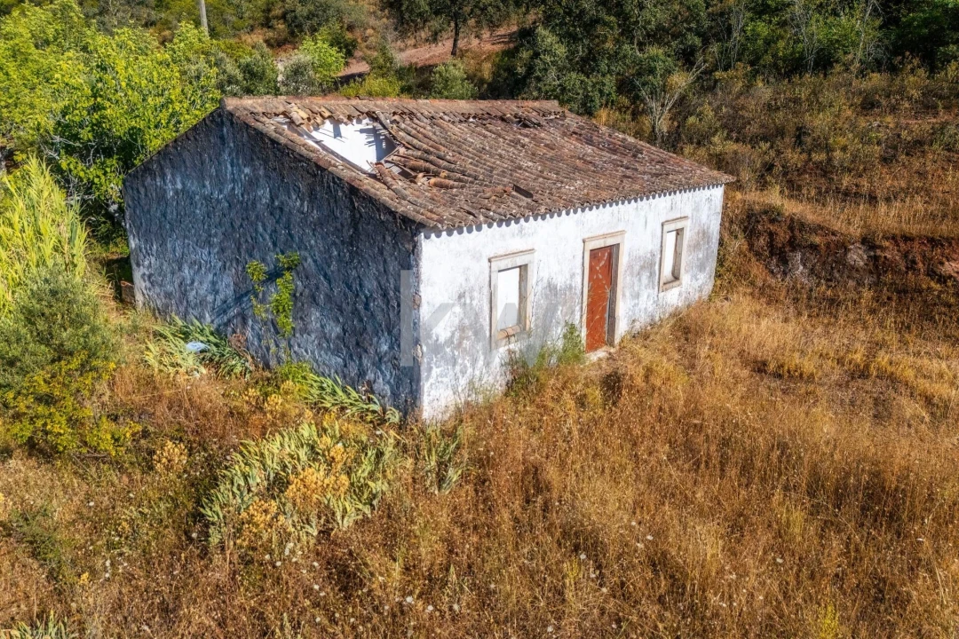 Moradia T2 para Venda em Querença, Tôr e Benafim Foto 32